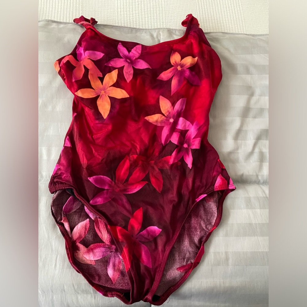 Inches away 1 piece suit size 12 lightly worn